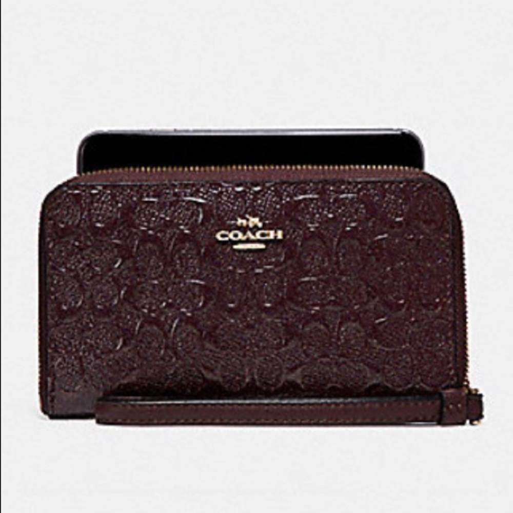 COACH SIG OXBLOOD PHONE WALET WRISTLET